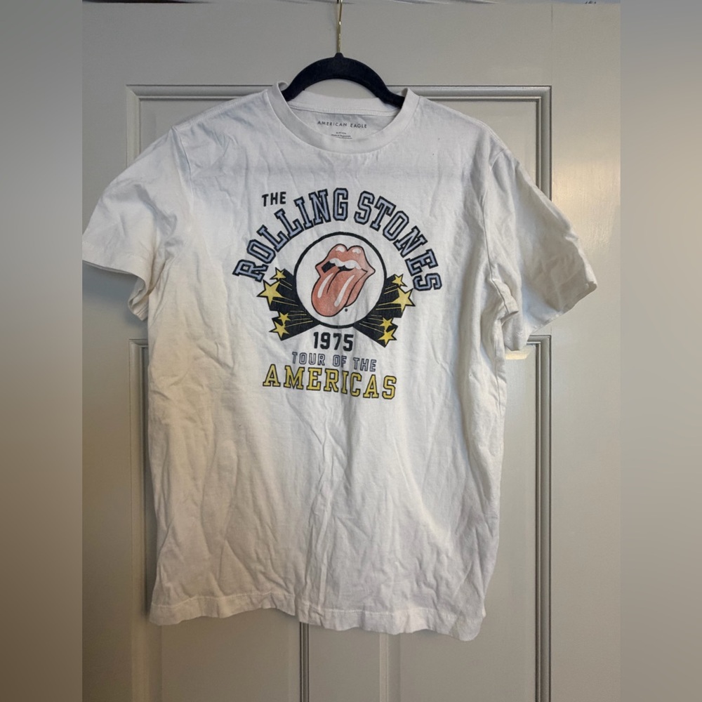 American Eagle White Graphic Tee with Subtle Grey Text